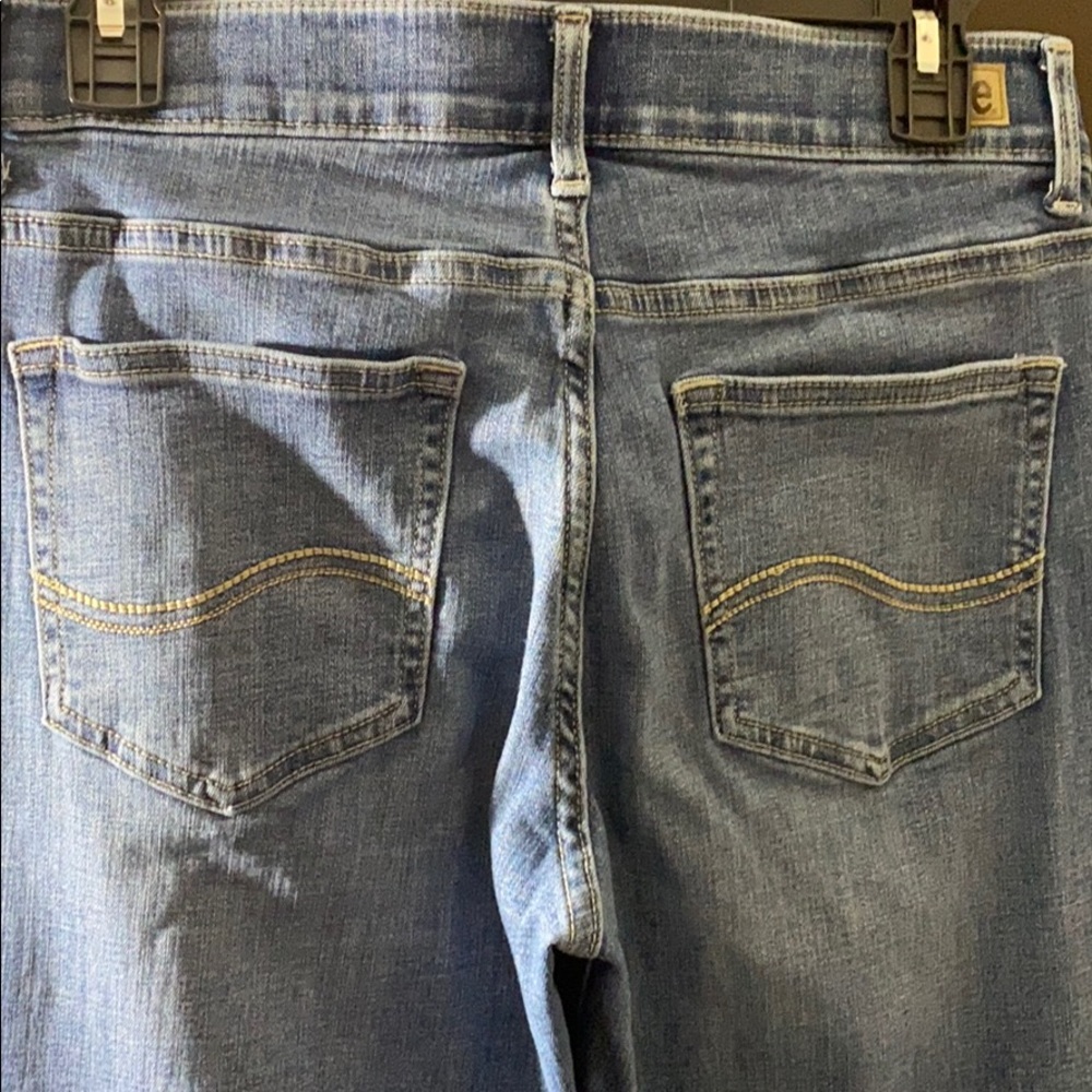 Jeans - Picture 3 of 3